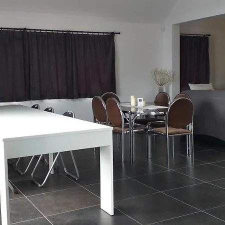 Chez Chantal - Privatif Apartment Yvoir