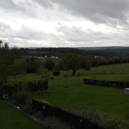 Chez Chantal - Privatif アパート Yvoir